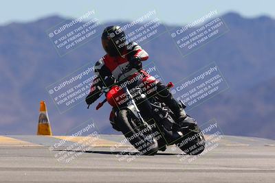 media/Mar-24-2025-Moto Forza (Mon) [[57ce5c5cff]]/3-Beginner Group/Session 4 (Turn 9)/